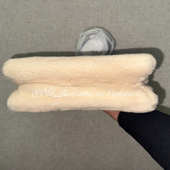 Price Firm - STAUD Shearling Valerie Bag - Picture 10 of 12